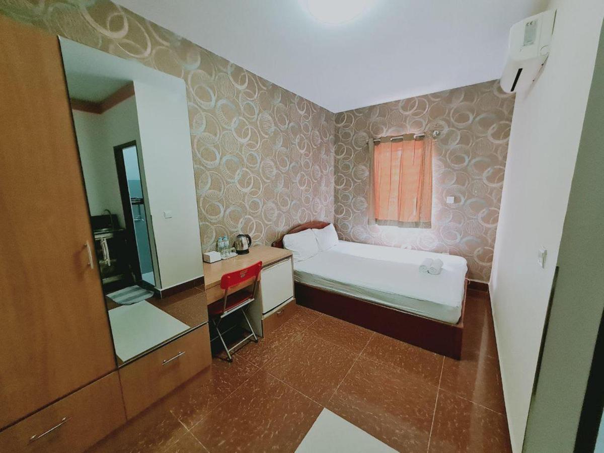 Soben Sensok Guesthouse Пном Пен Екстериор снимка