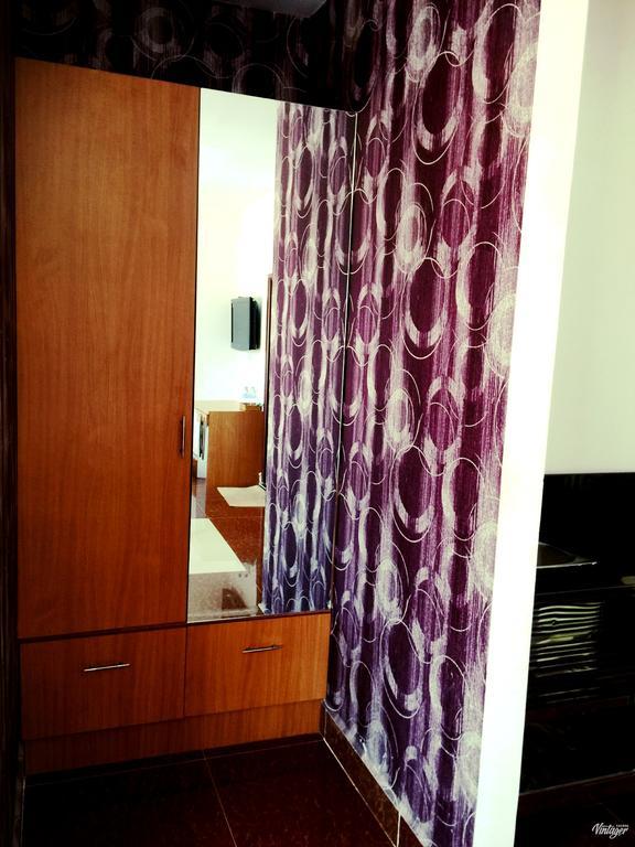 Soben Sensok Guesthouse Пном Пен Екстериор снимка