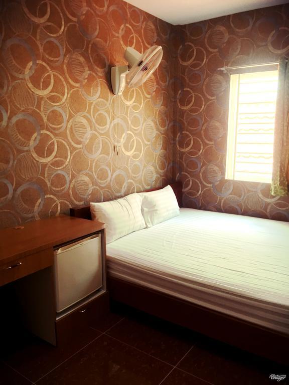 Soben Sensok Guesthouse Пном Пен Екстериор снимка